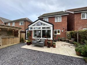 Photo 27- click for photo gallery